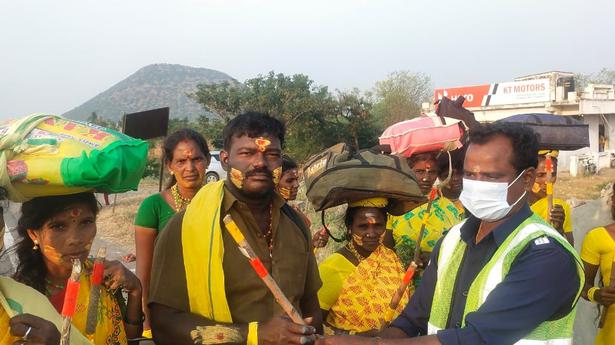 NHAI provides reflective safety sticks to devotees on padayatra to Samayapuram temple