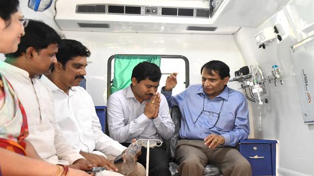 Visakhapatnam: Suresh Prabhu hands over ambulance to KGH