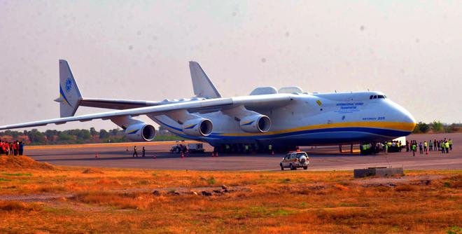  The world’s largest cargo aircraft Antonov An-225 Mriya. File.