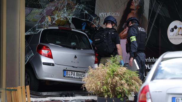 Driver hits school group in Berlin; 1 dead, 9 badly hurt