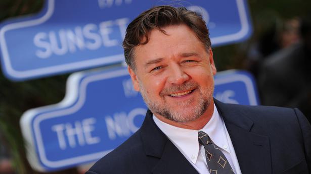 Russell Crowe to headline 'The Pope's Exorcist'