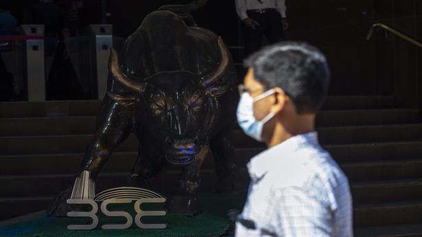 Sensex recovers a bit after fall of 1,800 points over Russia-Ukraine crisis
