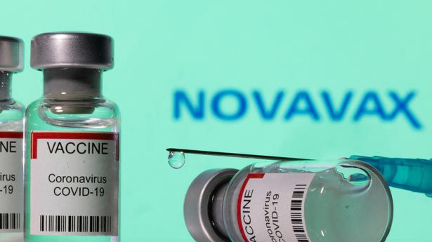 Le vaccin Novavax COVID-19 soutenu pour autorisation par le panel de la FDA américaine