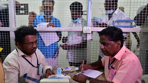 Urban local body polls: DMK puts up impressive show in Central TN