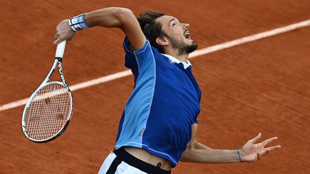 French Open | Medvedev wins first-round match on return to tennis court
