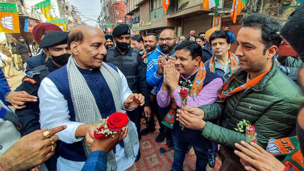 Rajnath senses 'winds of change' in Punjab, says people won't allow 'loot tantra' to go on