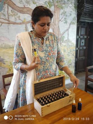 Positive engergy of flowers Sharmee Divan explains how it work
