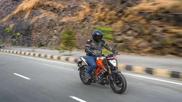 Here’s the updated version of KTM’s Duke 125