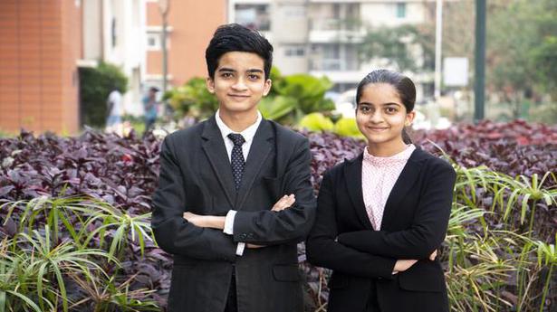 Meet 14-year-old entrepreneurs Harpith and Harpita Pandian who work to popularise the spelling bee through their platform, Classminds