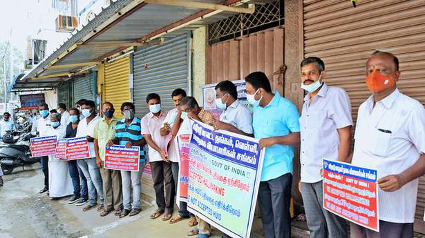 Jewellers stage protest against HUID