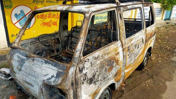 Woman, relative torch her husband alive in car in Tiruppur