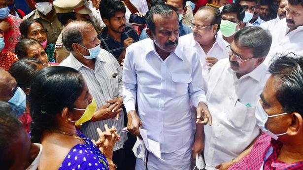 Minister tells Singanallur Housing Unit residentsto come together for TNHB to build houses
