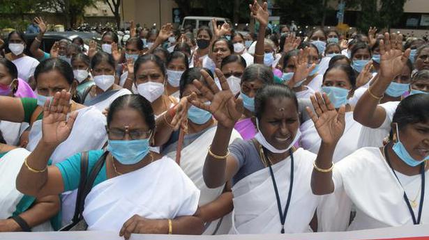 Nurses stage protest highlighting demands