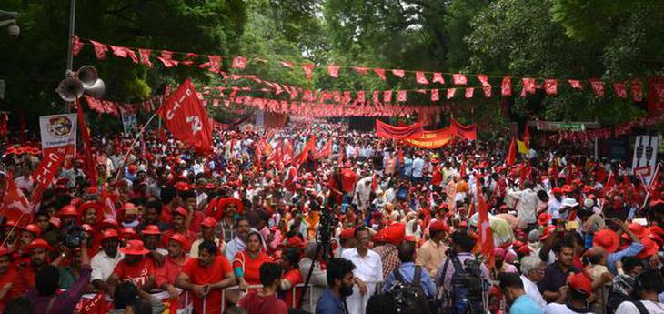 A Mazdoor Kisan Sangharsh rally, organised by unions affiliated to the Communist Party of India (Marxist), in New Delhi on September 5, 2018.