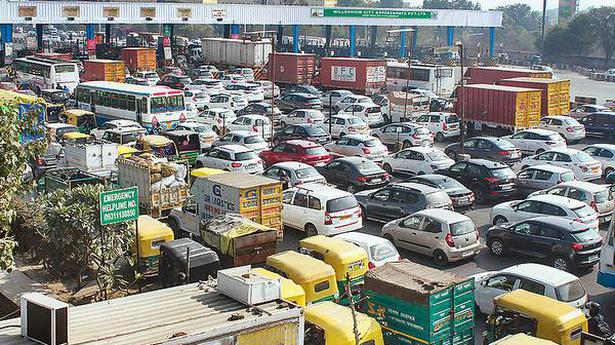 Motorists with invalid FASTags cause congestion in Gurugram