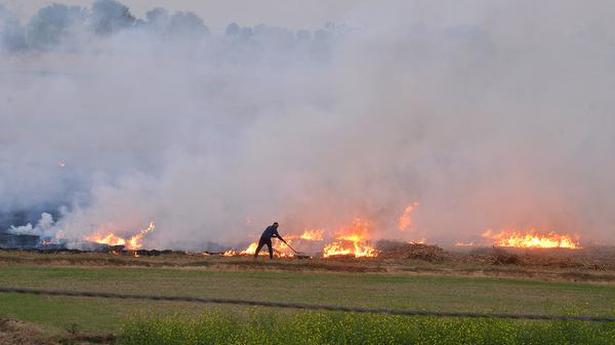 Air Quality Commission asks NCR States to adopt ISRO's protocol for farm fire estimation