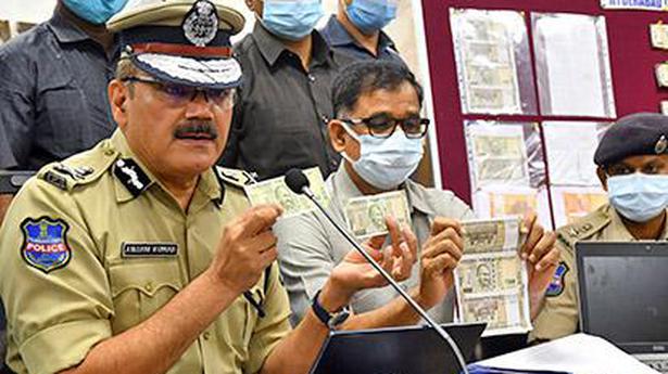 Five from Siddipet held for printing, circulating counterfeit currency