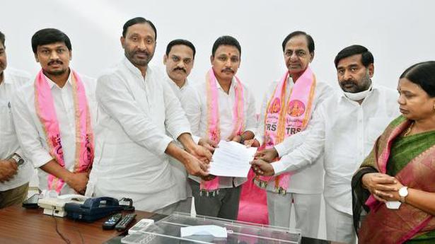 Emotion, development dose to be KCR’s weapon