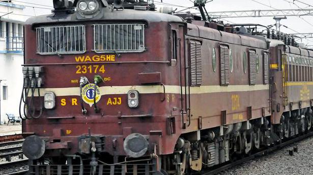 ₹5,000 crore annual loss to Western Railways due to COVID-19 crisis, says official