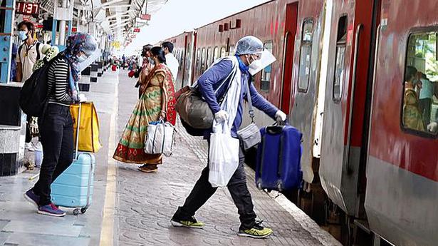Station halt requests by VIPs cost Railways ₹27.84 lakh a year