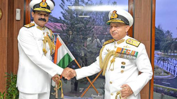 Vice Admiral Hampiholi takes over as SNC chief