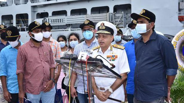 Kerala legislators get to know Navy up close