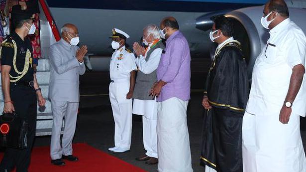 President Ram Nath Kovind accorded warm reception in Kochi