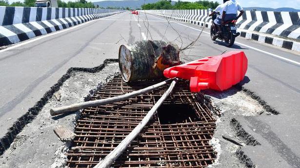 Gaping hole on highway bridge pose serious threat to road users