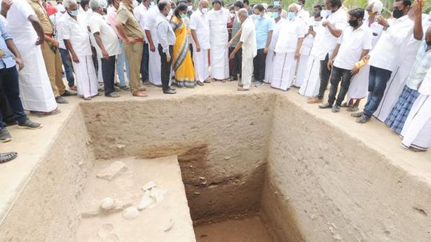 Ministers inspect Keeladi excavation site
