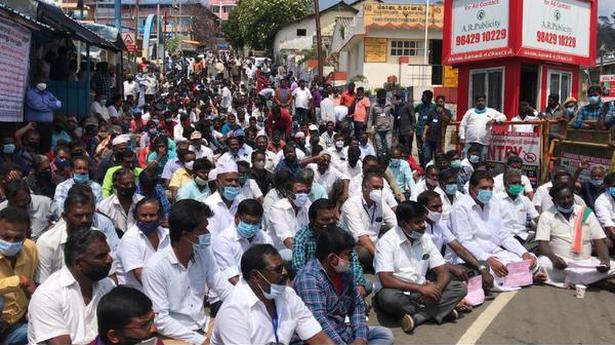 Protest against move to ban entry of tourists into Kodaikanal