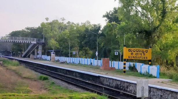 Kundapura residents resent lack of advance railway ticket booking facility