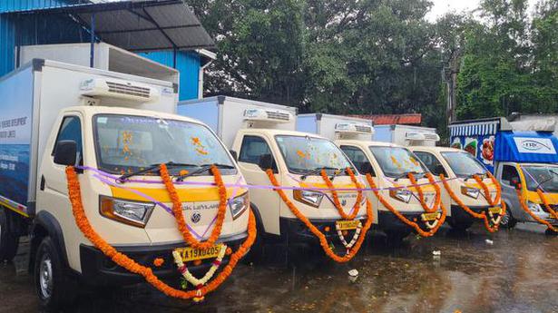 KFDC deploys vans to supply fresh seawater fish across Karnataka