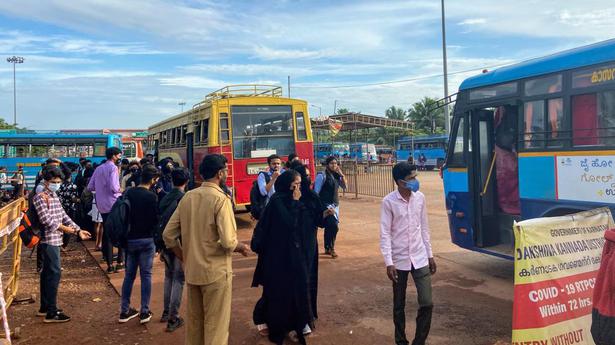 Watch | Chaos at Talapady on Kerala-Karnataka border