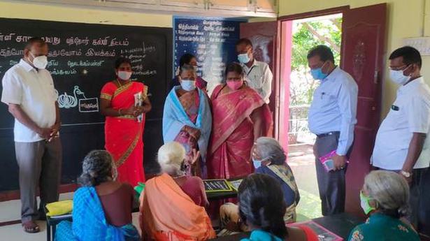 Teachers in Manikandam help improve adult literacy