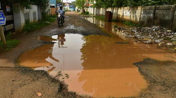 Bad roads haunt residents at Anbil Nagar