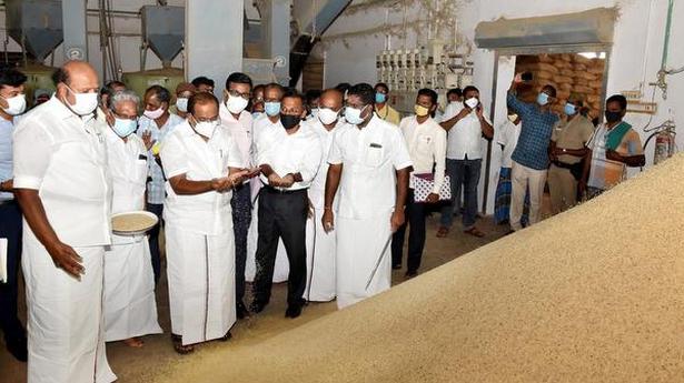 Food Minister inspects private mills ahead of paddy procurement