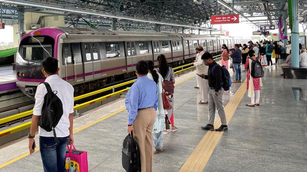 Glitch in train disrupts metro services in Bengaluru