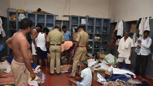 CCB raids Bengaluru Central Jail, Parappana Agrahara; weapons and mobile phones seized
