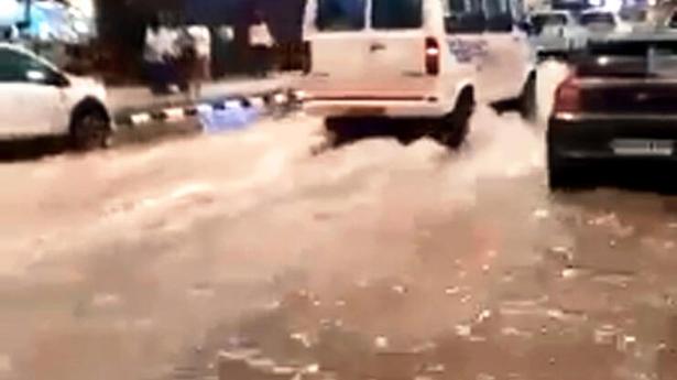 National News: Area near KIA terminal gets flooded after rains