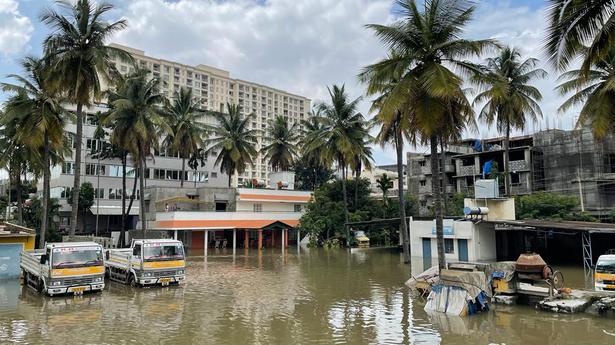 Manyata Tech Park flooded; Yelahanka faces the brunt of rain fury