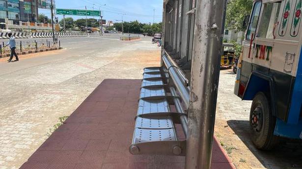 Road dividers on Pallavaram-Thoraipakkam Radial Road cause confusion
