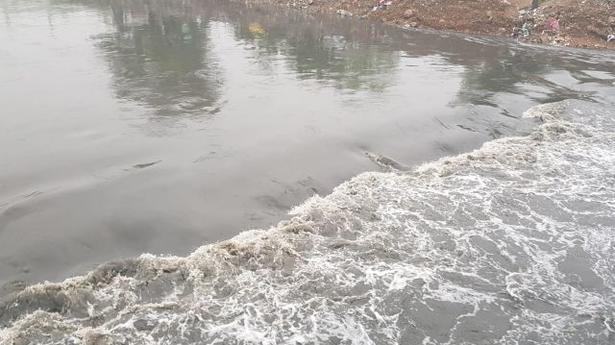 Heavy rains pound parts of Chennai, orange alert issued