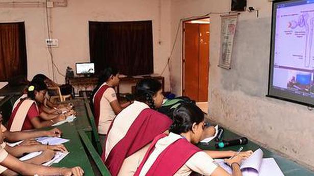 Free NEET coaching started for students of Corpn. schools