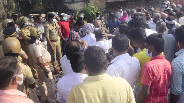 Protest against STP project turns violent at Vellayil