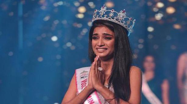 Miss India runner-up Manya Singh goes on a victory rally in her father’s autorickshaw