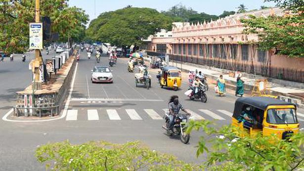 Puducherry Chief Minister wants single grade separator near Rajiv and Indira Gandhi Squares