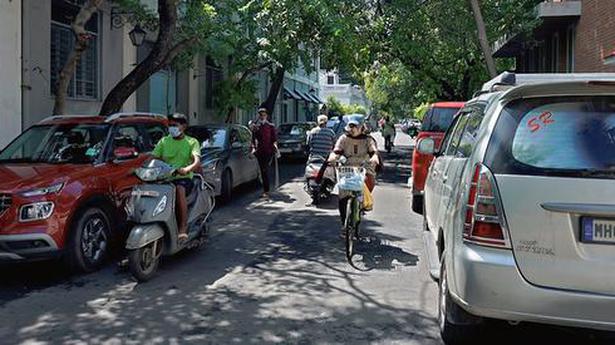 Festival rush adds to parking woes in Puducherry