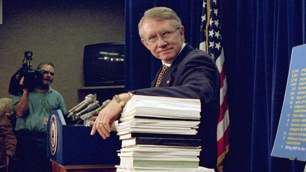 Harry Reid, former U.S. Senate majority leader, dies at 82