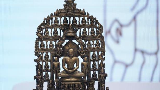 U.S. returns 248 antiquities valued at $15 million to India