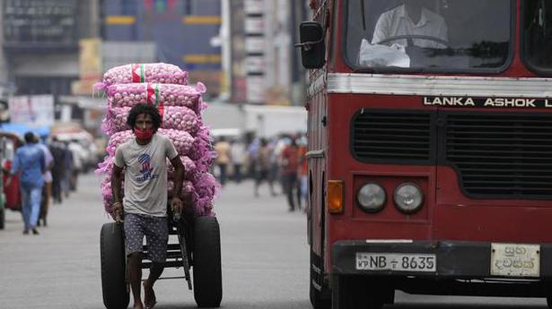 Sri Lanka lifts lockdown, retains curfew at night